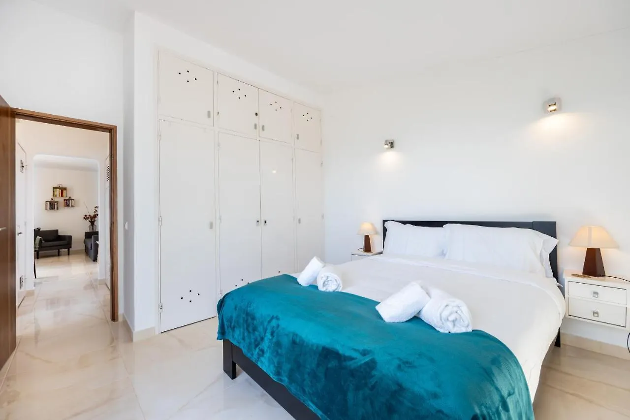 Senhora da Luz Casa Coruja 빌라
